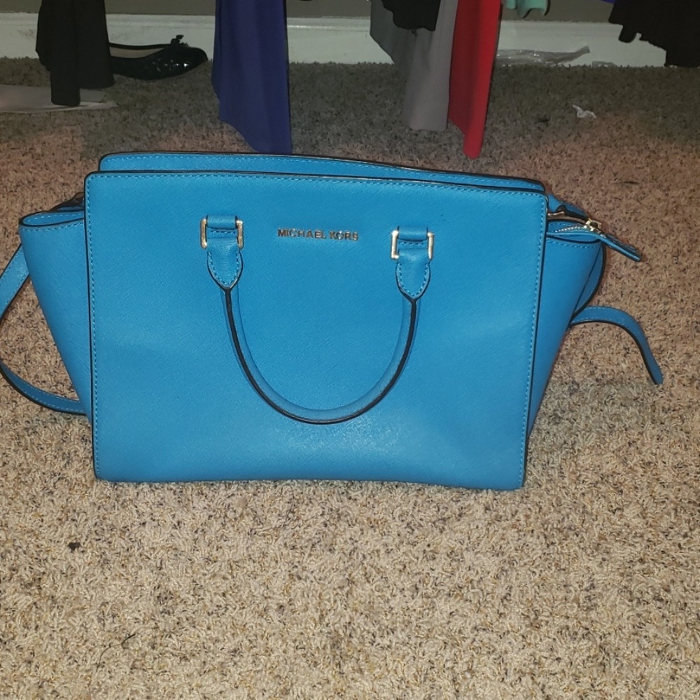 Michael Kors blue purse
